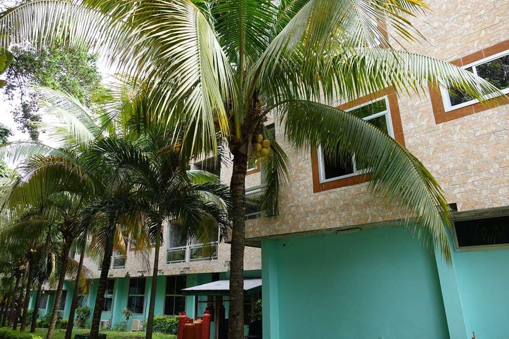 Wusum Hotel Makeni Exterior foto