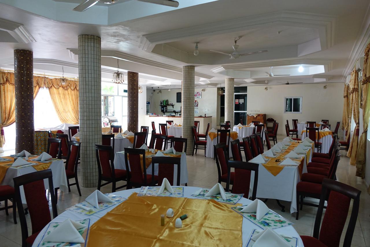 Wusum Hotel Makeni Exterior foto